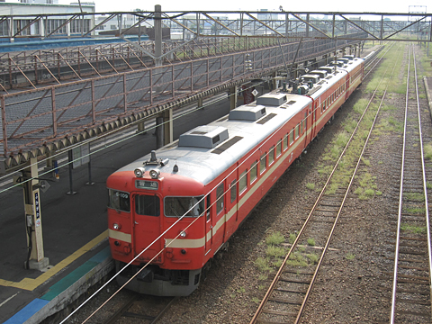 JR北海道 711系電車 旧国鉄色復刻カラー | 乗りもの乗車記サイト